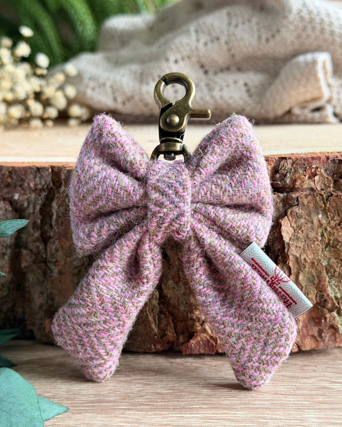Harris Tweed® Bow Keyring | Bag Charm | Heritage Pink Green Herringbone (Copy) Dash Of Hounds