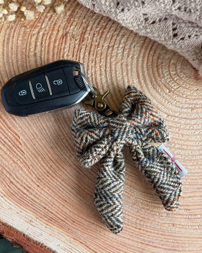 Harris Tweed® Bow Keyring | Bag Charm | Heritage Brown Herringbone Dash Of Hounds