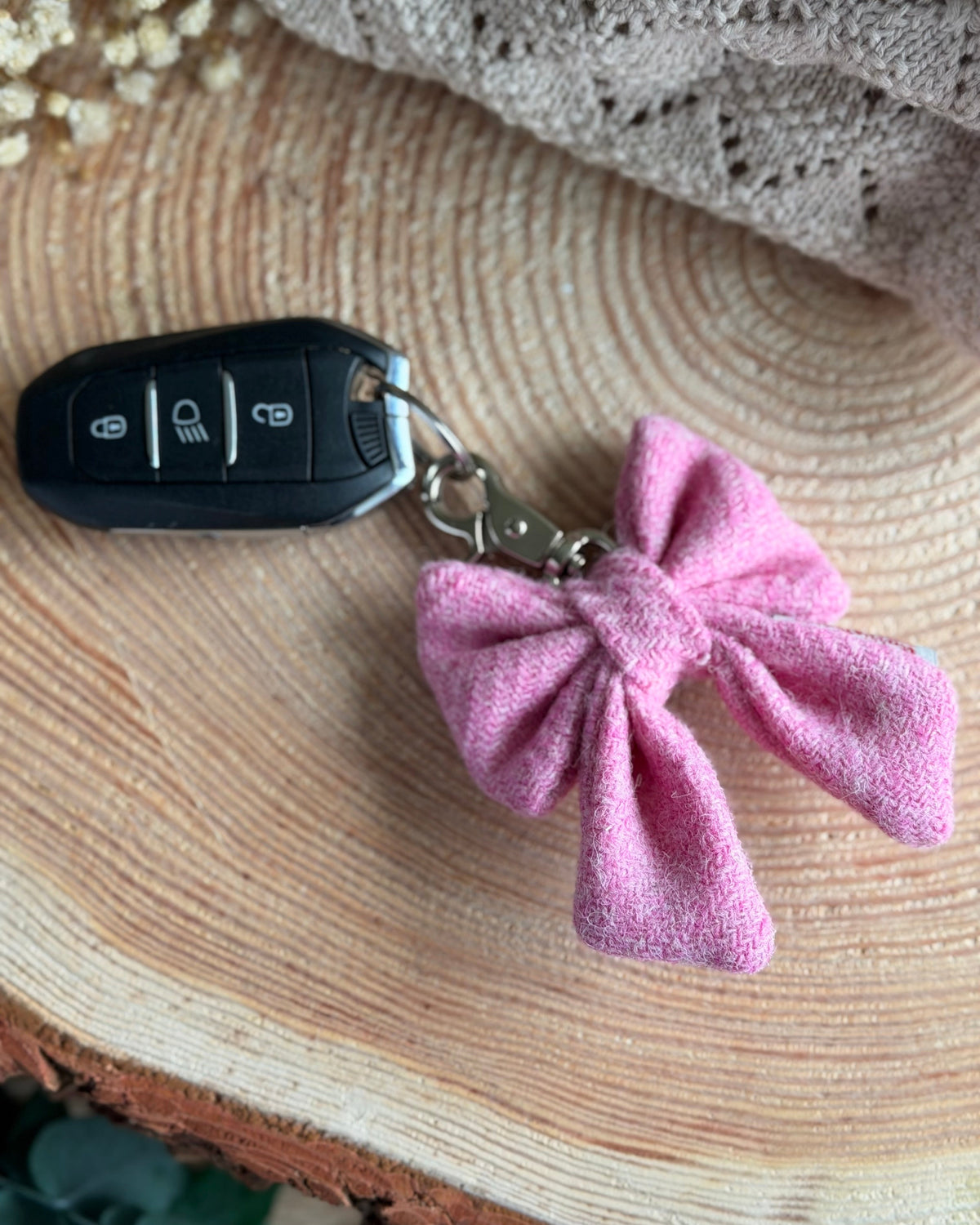Harris Tweed® Bow Key Ring | Bag Charm | Baby Pink (Copy) Dash Of Hounds