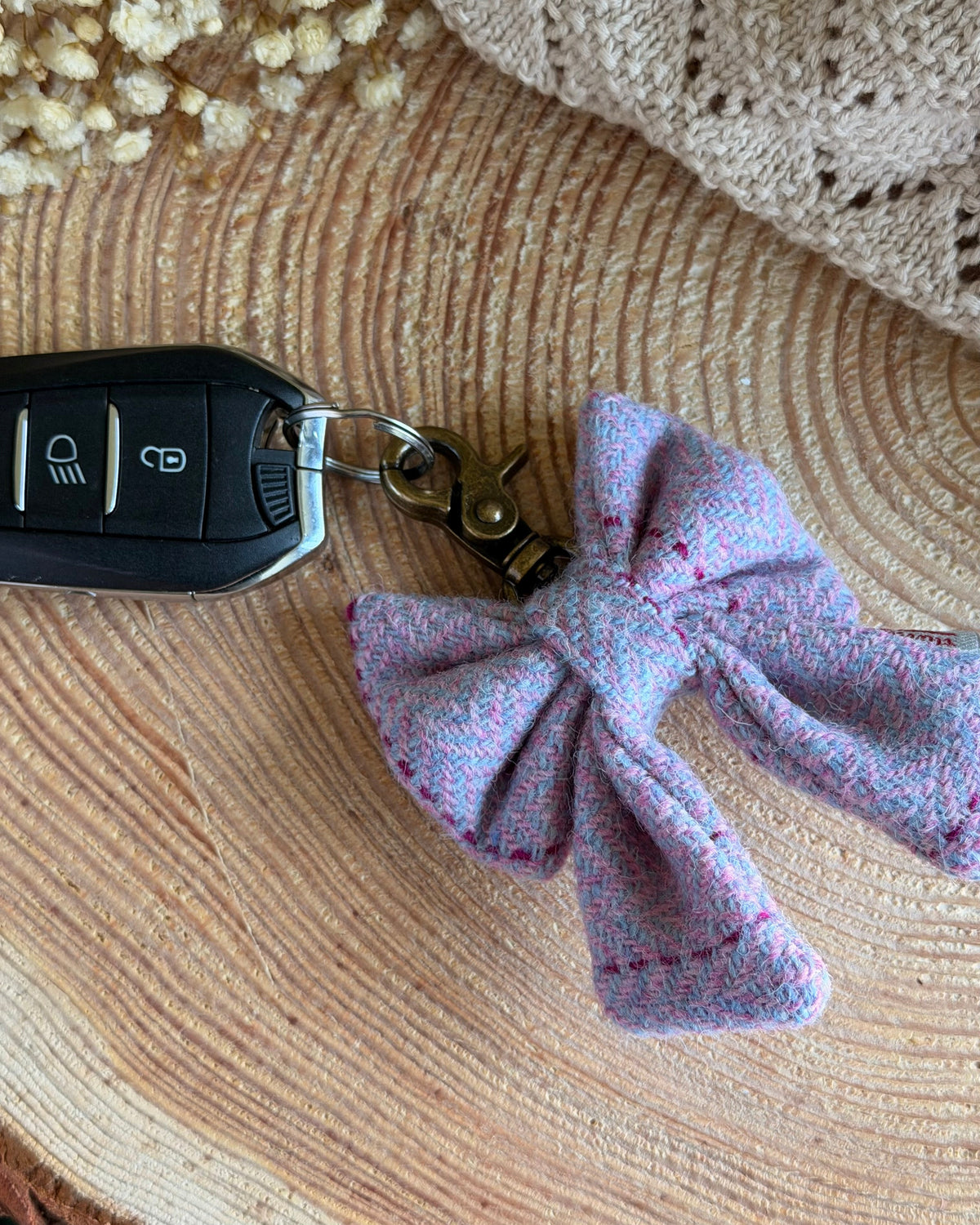 Harris Tweed® Bow Keyring | Bag Charm | Heather Mist Lilac Dash Of Hounds