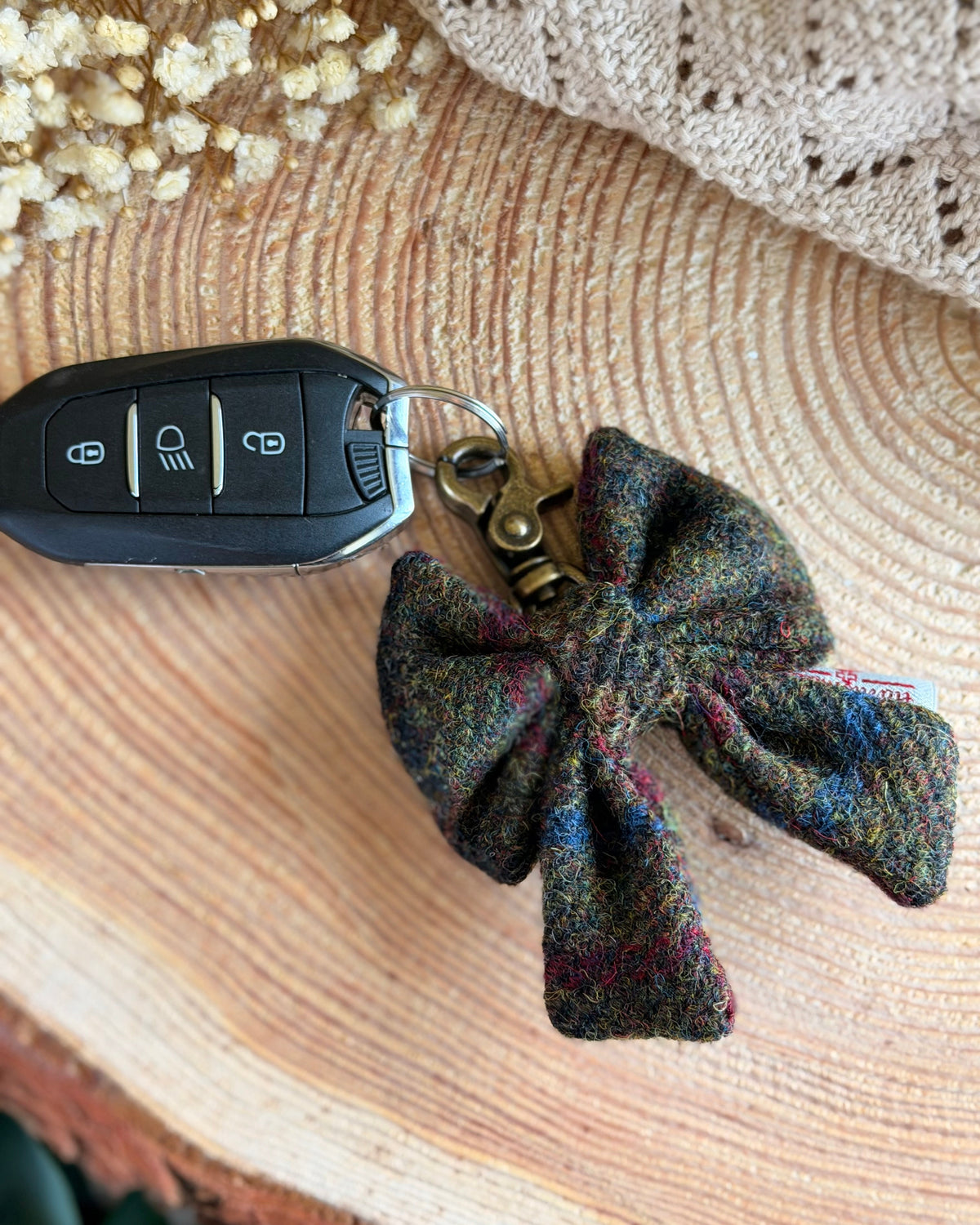 Harris Tweed® Bow Keyring | Bag Charm | Hunter Green (Copy) Dash Of Hounds