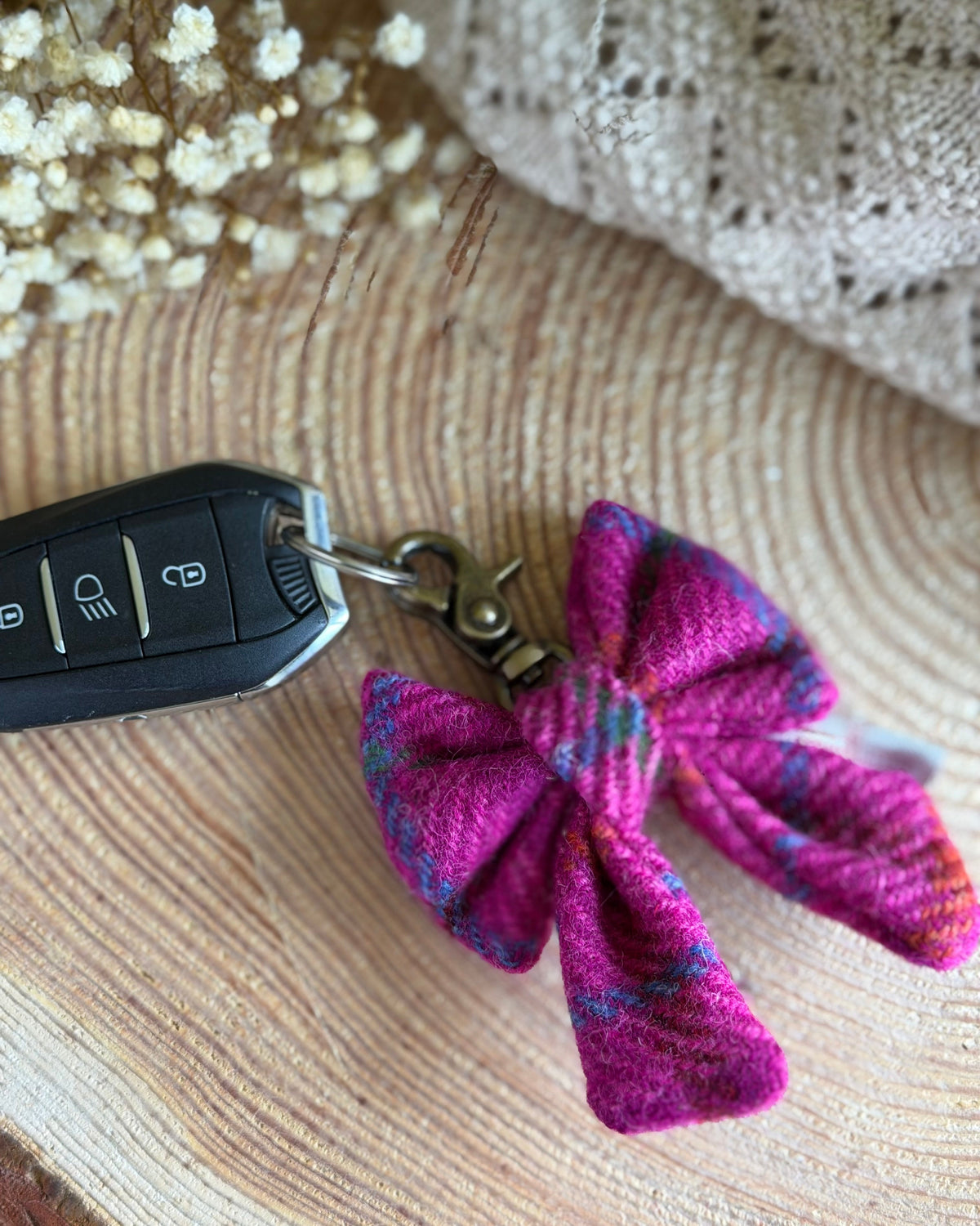 Harris Tweed® Bow Keyring | Bag Charm | Ceris Pink Dash Of Hounds