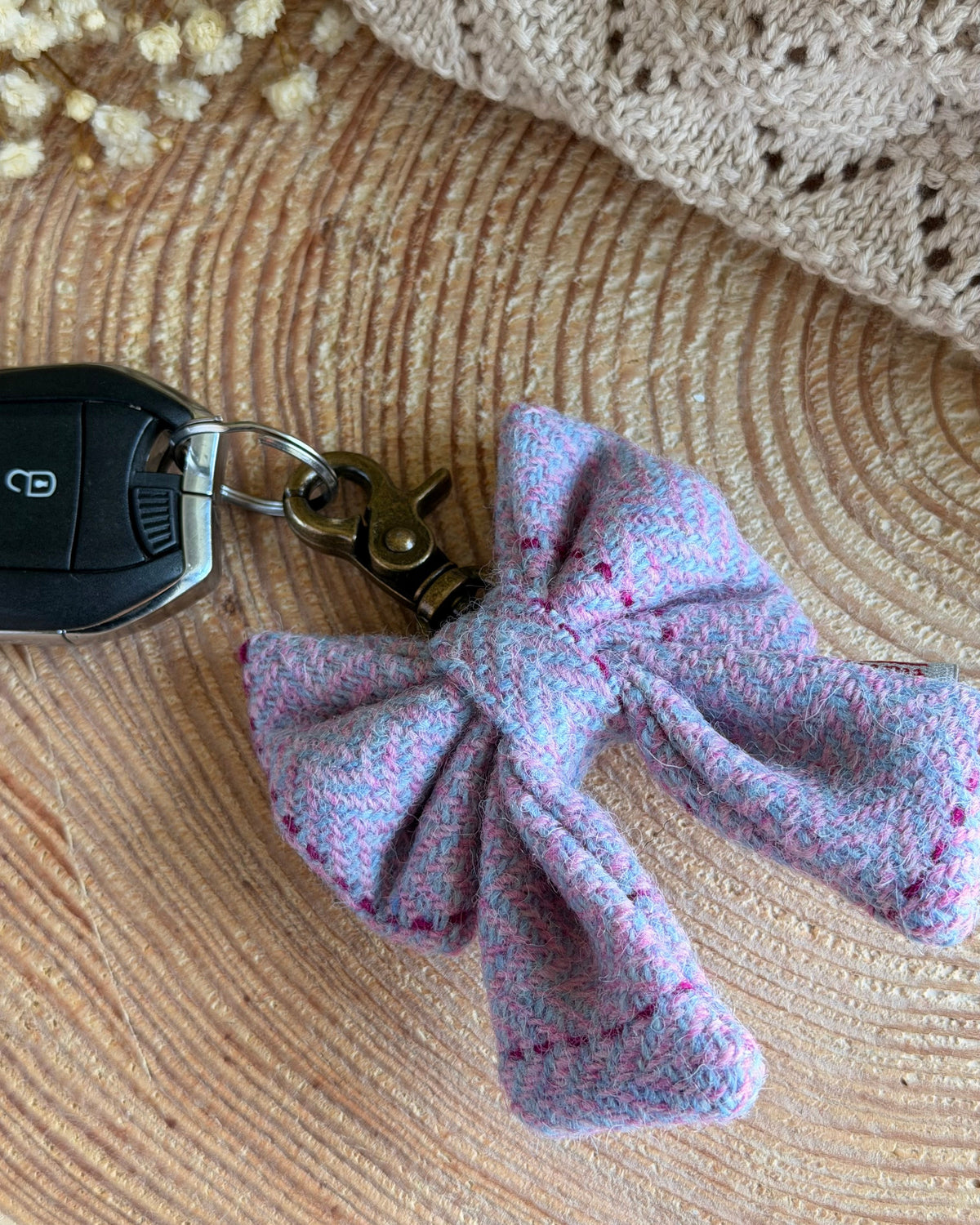 Harris Tweed® Bow Keyring | Bag Charm | Heather Mist Lilac Dash Of Hounds