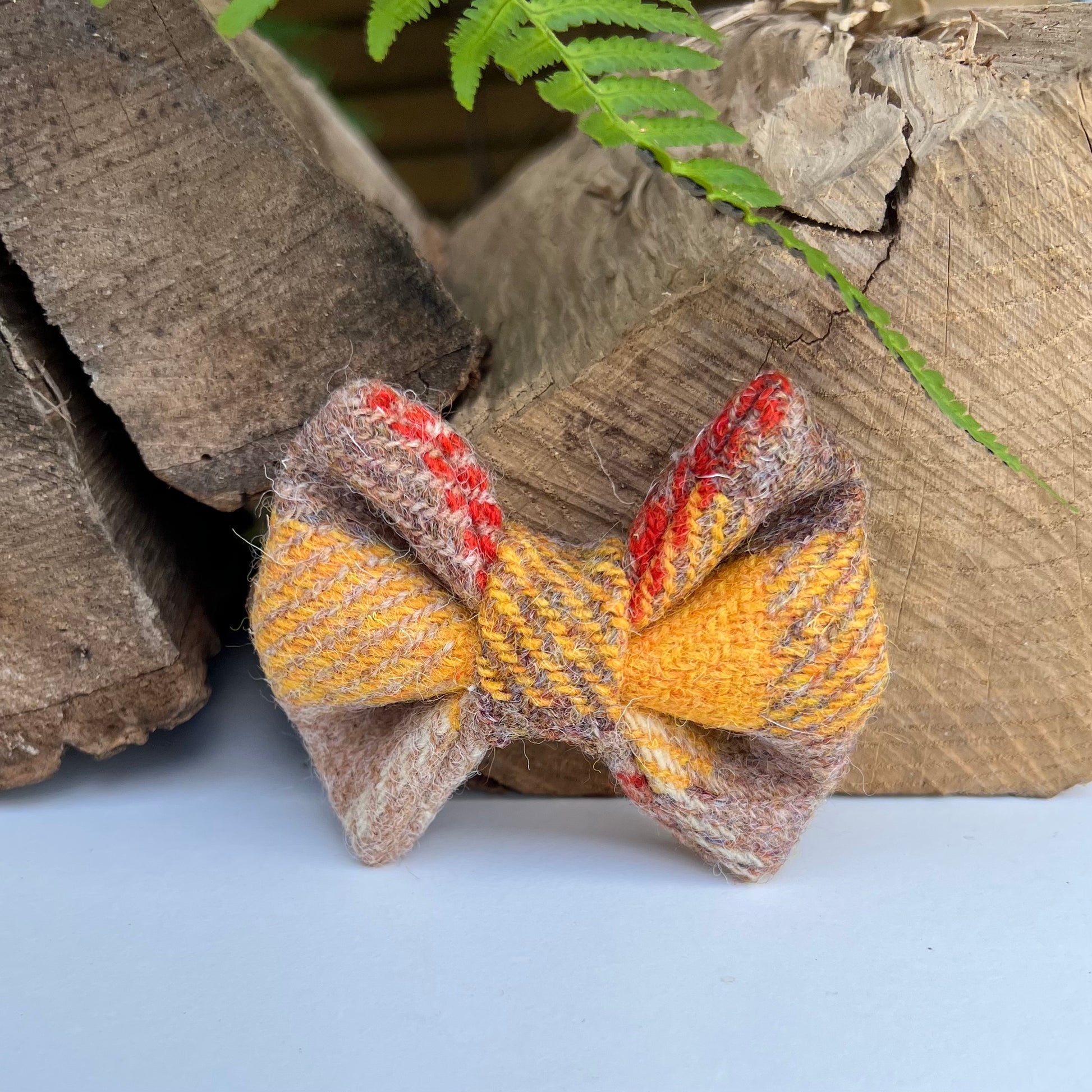 Harris Tweed® Natural Yellow Check Dog Collar Bow & Lead Set Dash Of Hounds