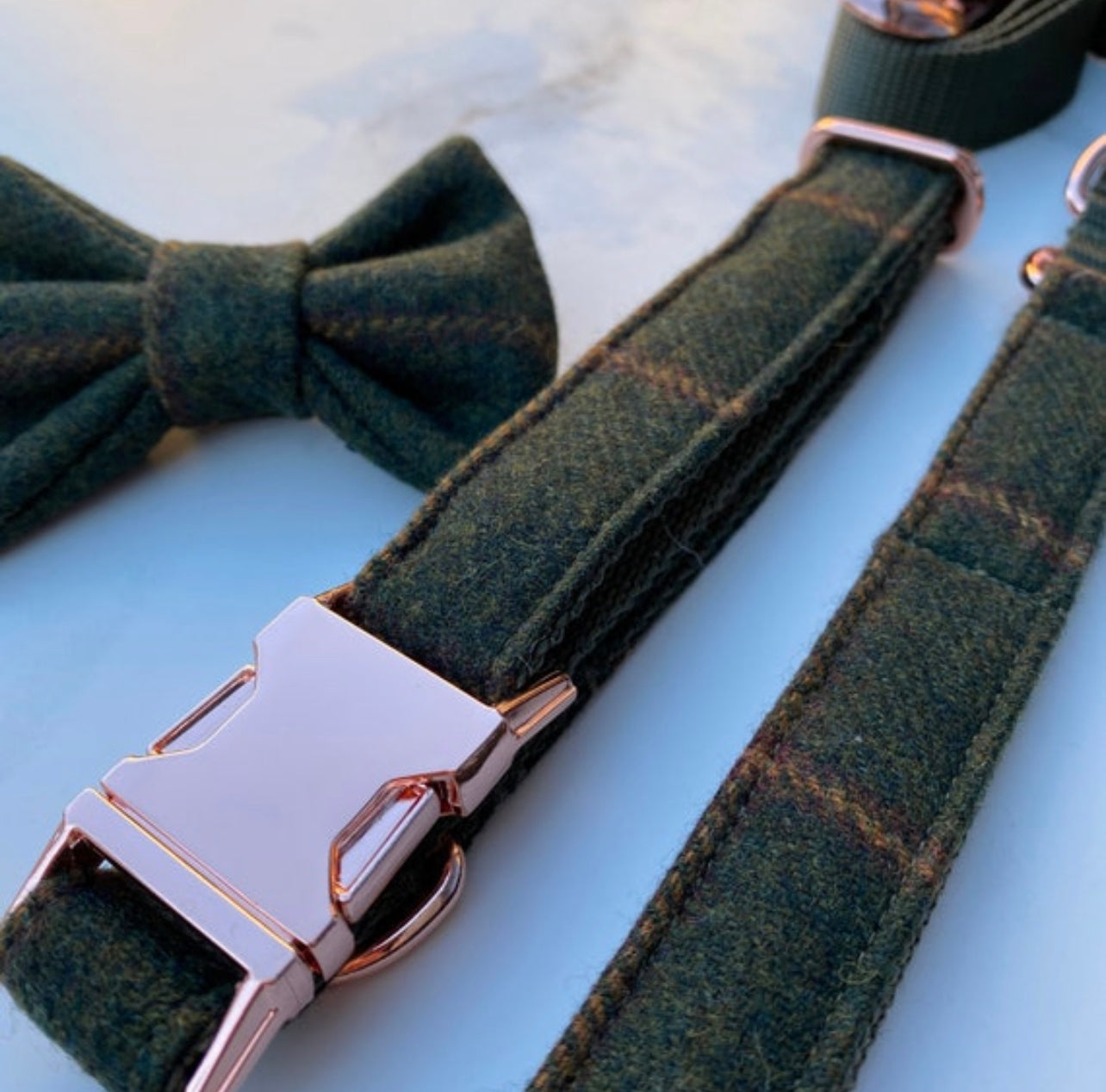 Green Tweed Dog Collar Bow & Lead Set Hunter & Co.