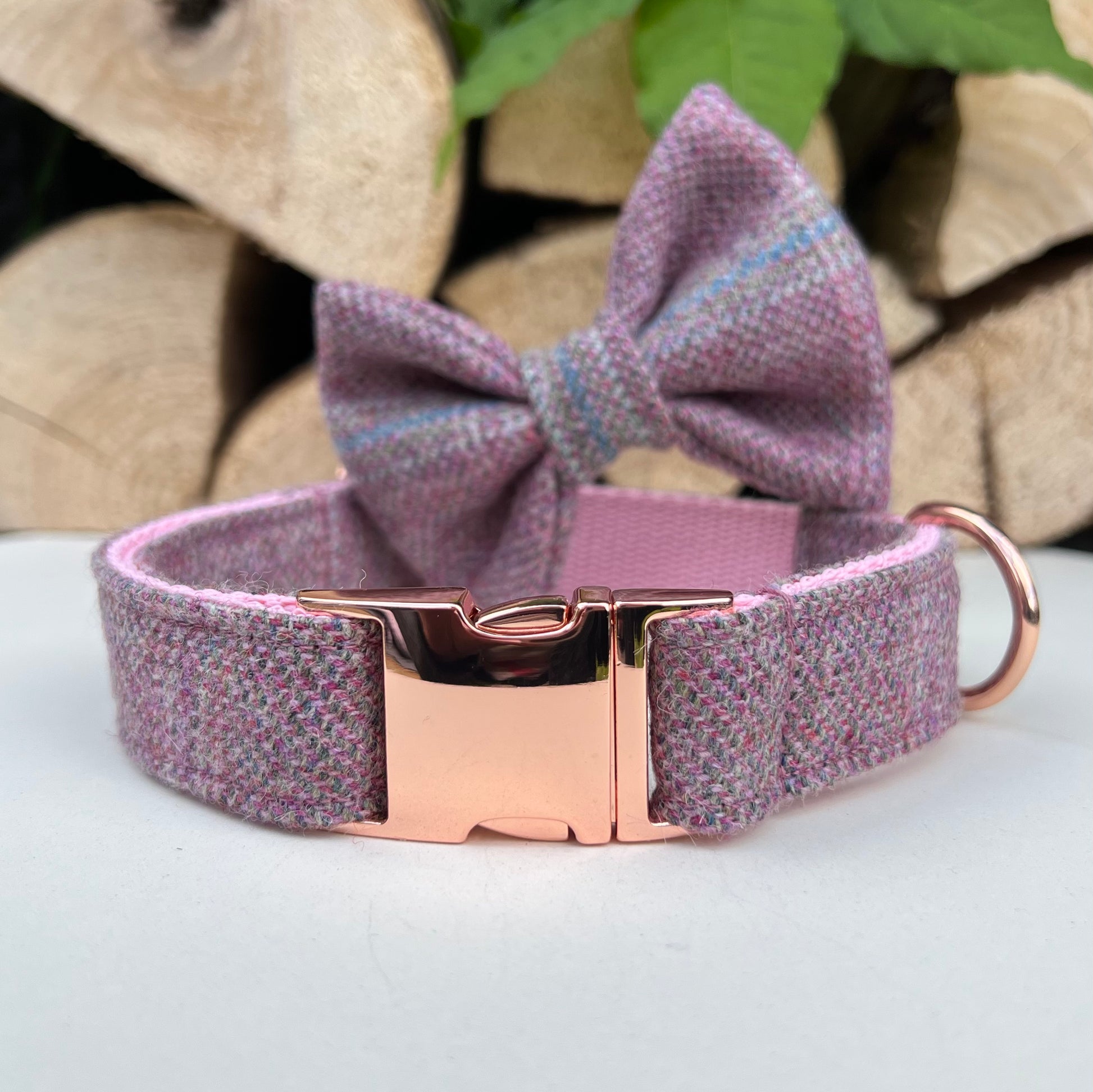 Rose sales dog collar