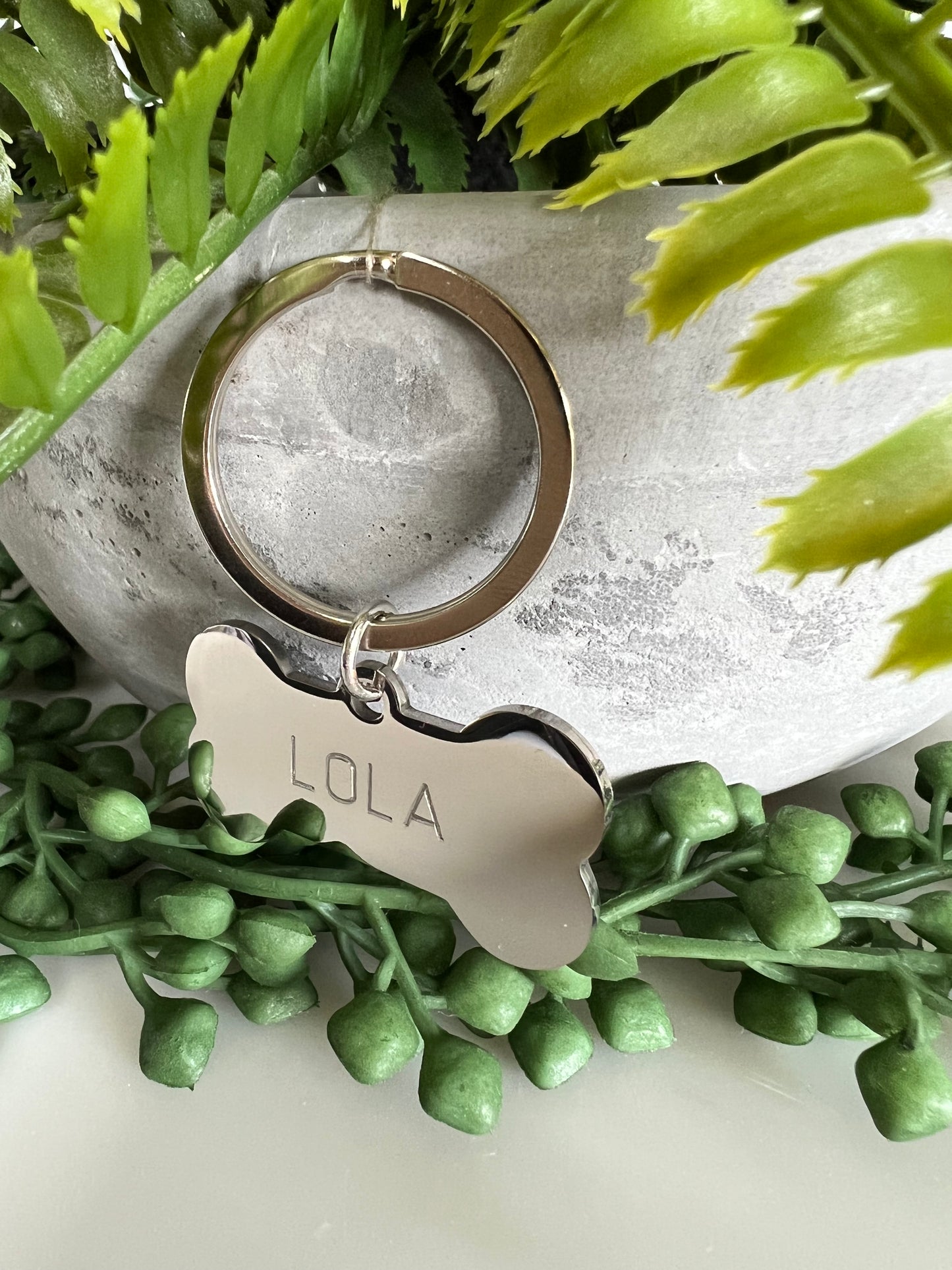 Bone Silver Dog ID Tag | Premium Thick Engraved Steel | 4cm Dog Identification Tags Hunter & Co.