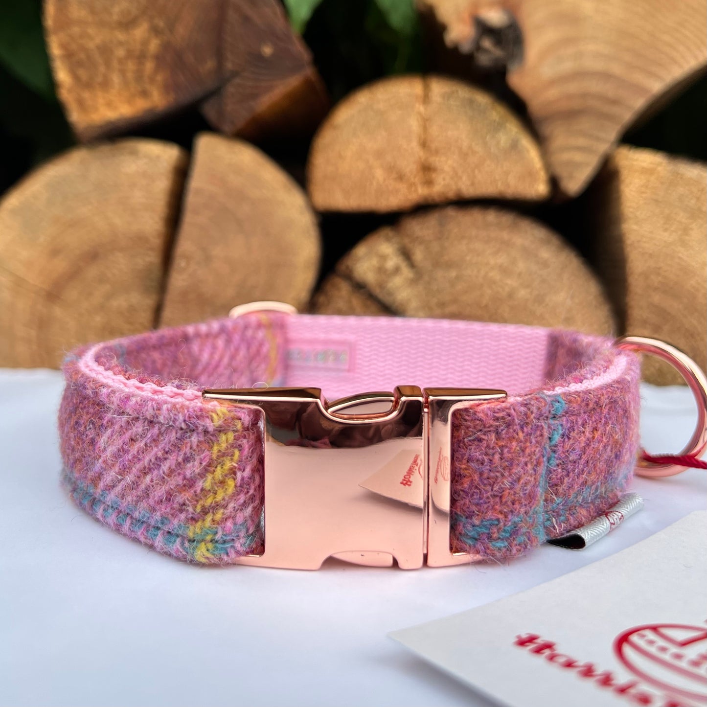 Harris Tweed® Rose Pink Tweed Dog Collar Bow & Lead Set Hunter & Co.