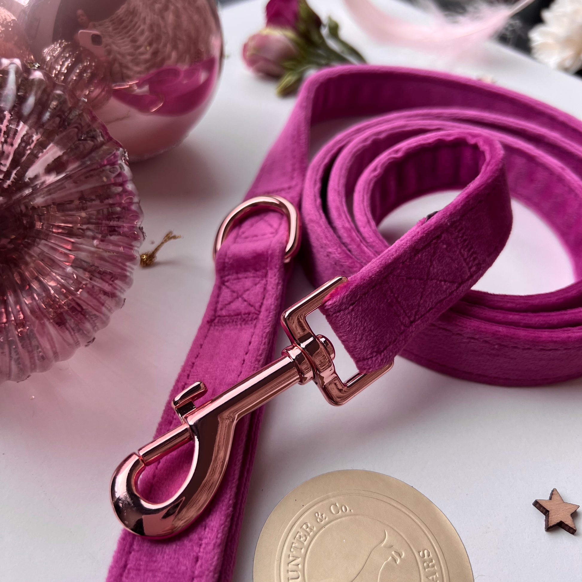 Rose gold sales dog collar hardware