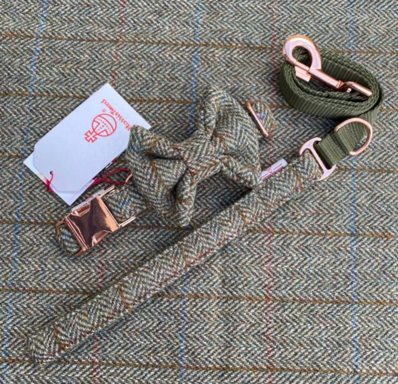 Harris Tweed® Heritage Khaki Green Herringbone Dog Collar Bow & Lead Set Hunter & Co.